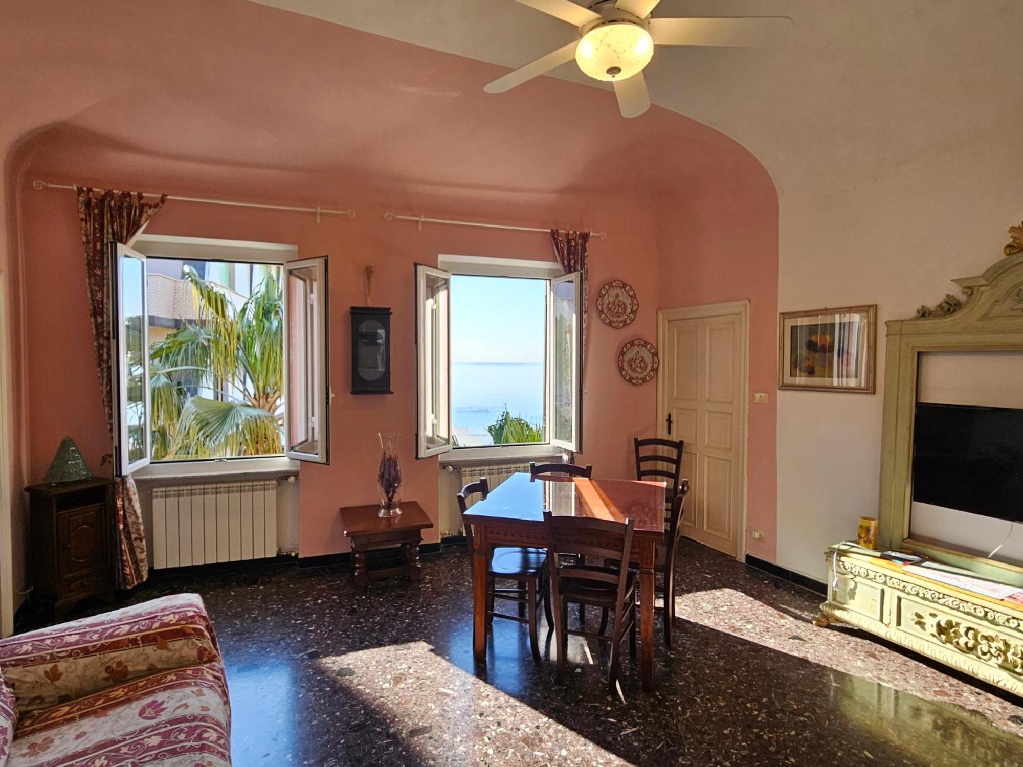Апартаменти Le Finestre Sul Mare Альбіссола-Марина Екстер'єр фото